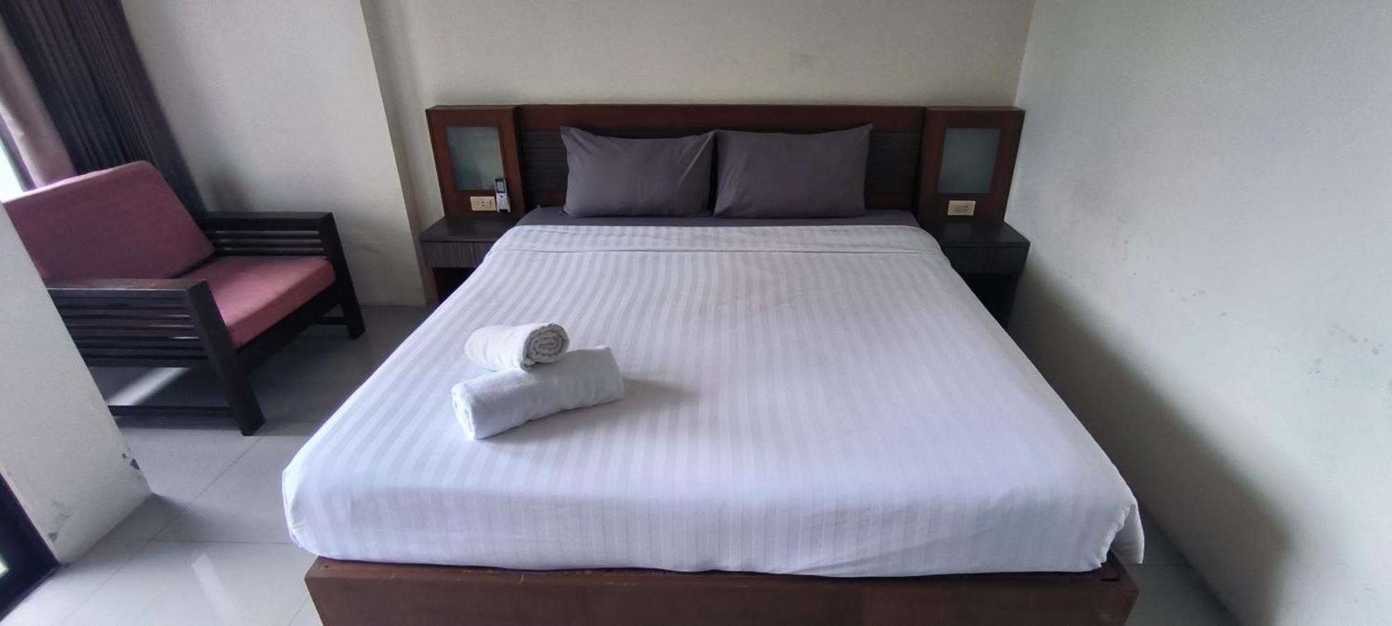 Kanpai Hotel Patong Εξωτερικό φωτογραφία